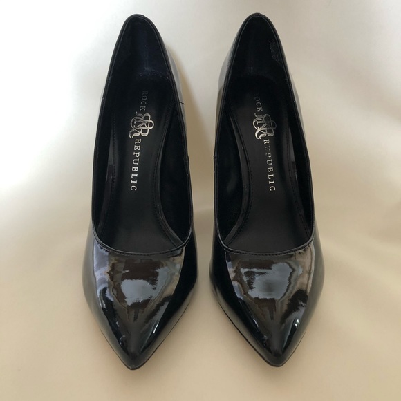 Rock & Republic Shoes - Rock & Republic Black Patent Leather Heels, Size 8